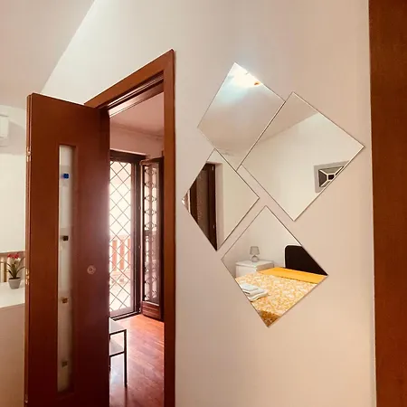 - Castelli Guest house Castel Gandolfo